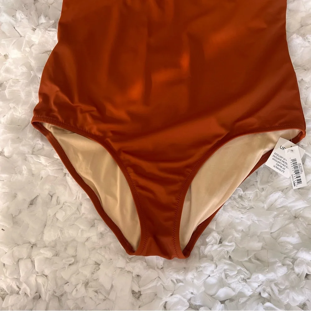 NWT Women's One-Piece‎ Coverage Swimsuit SIZE XL